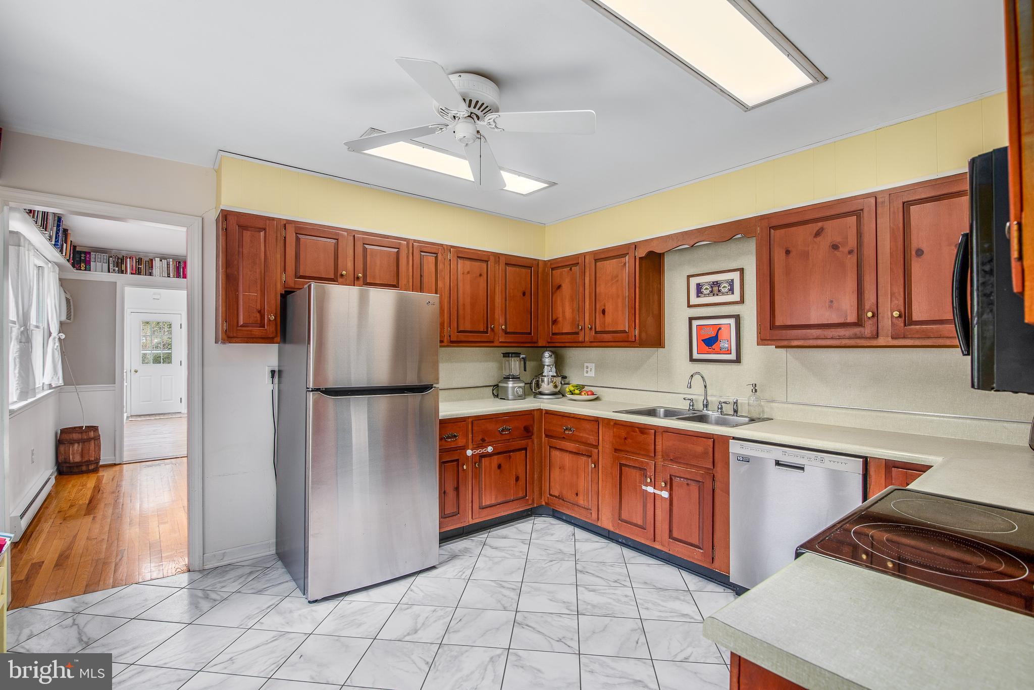 24451 Burnt Mill Rd