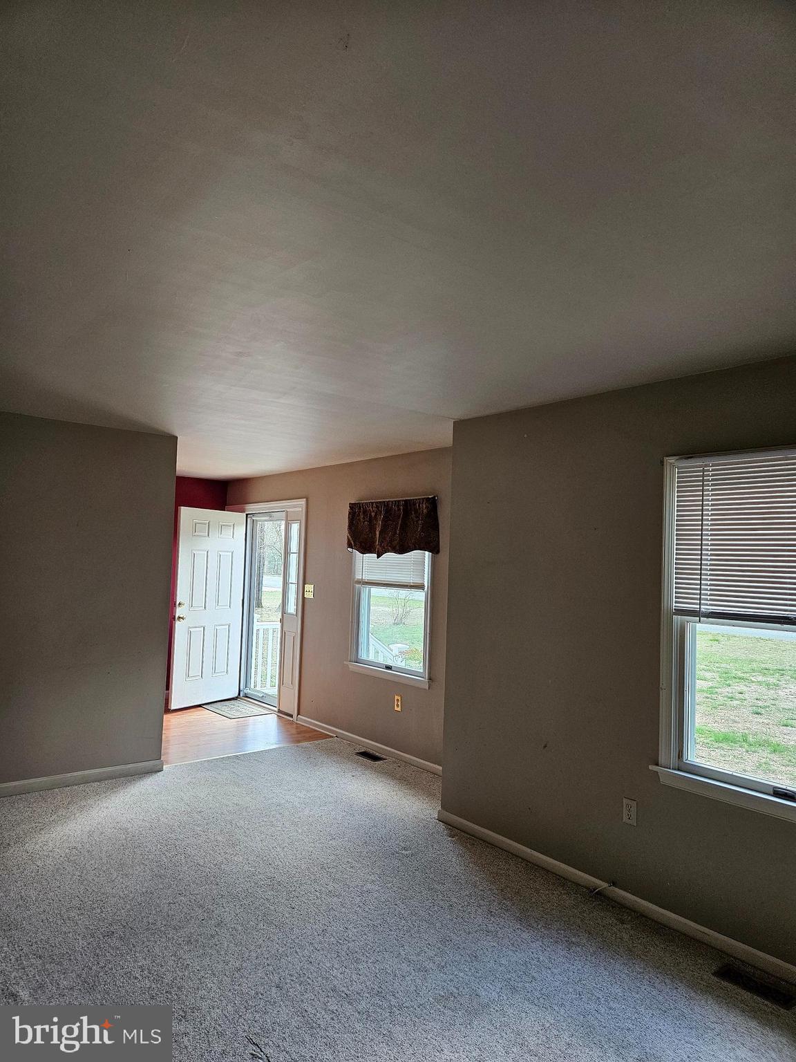 6933 Reliance Rd