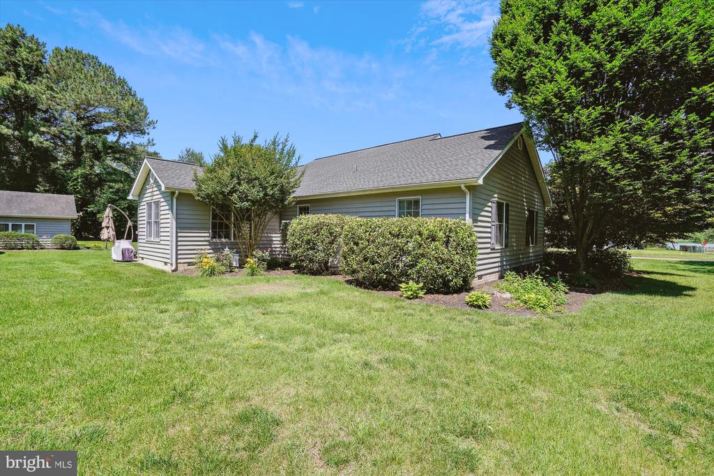 22959 Lyn Oaks Dr