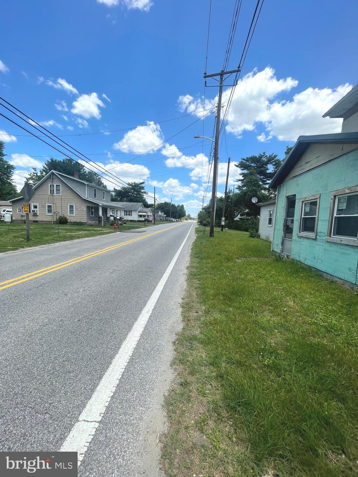 406 N Main St