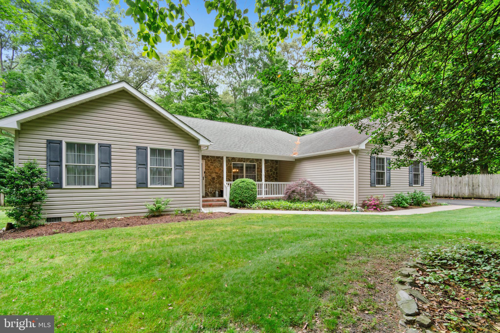 26062 Holly Ln