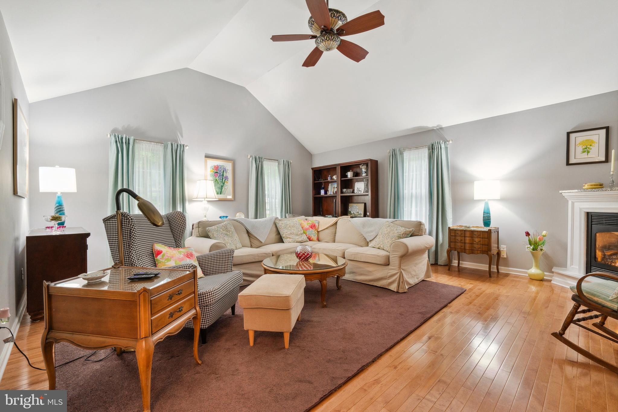 26062 Holly Ln