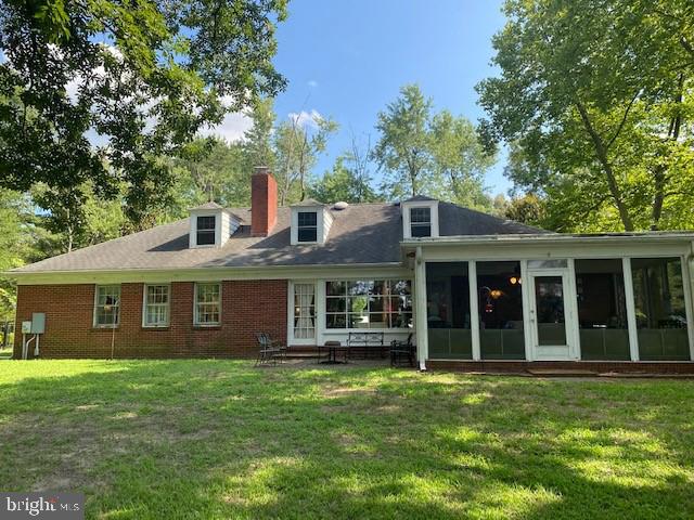 106 Sunset Dr