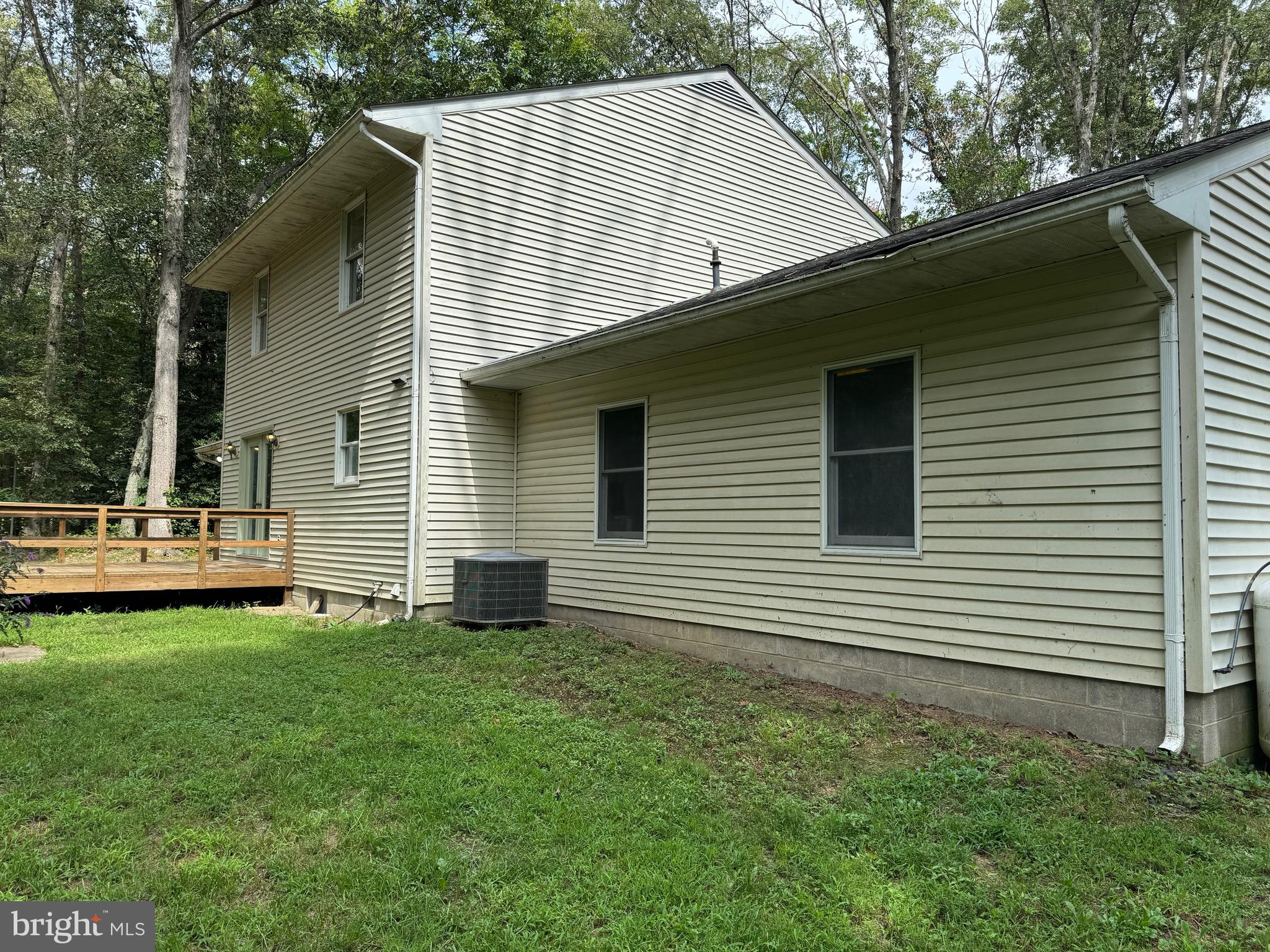 11108 Log Cabin Rd
