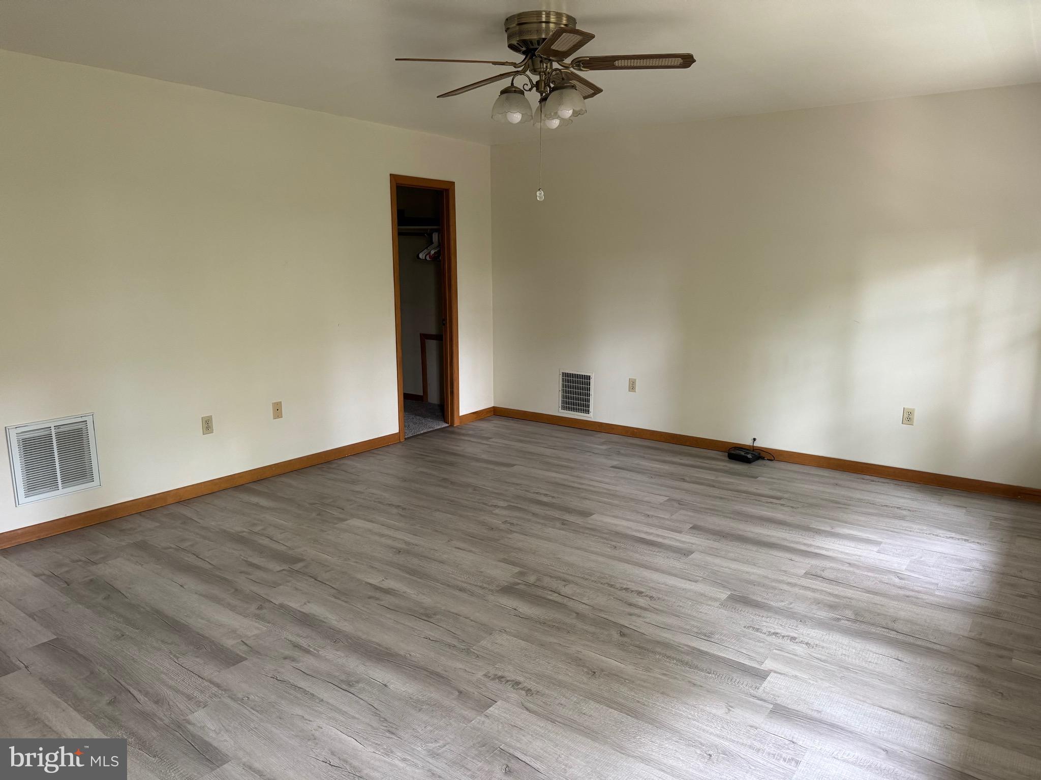 11108 Log Cabin Rd