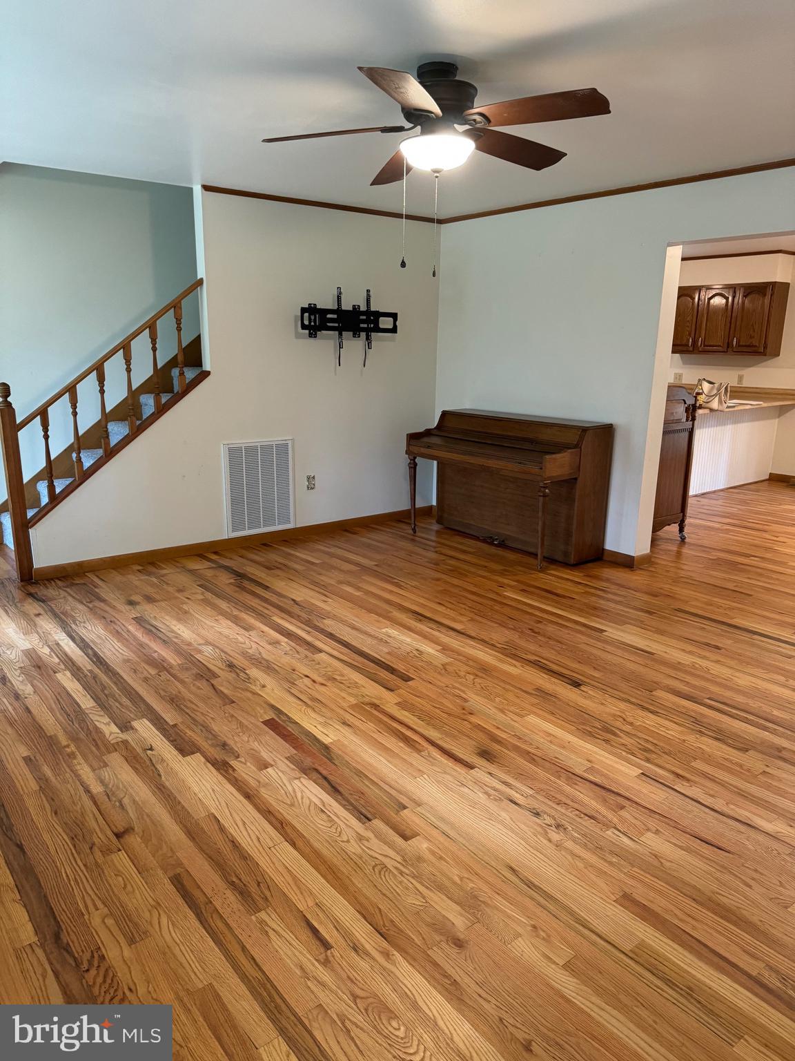 11108 Log Cabin Rd