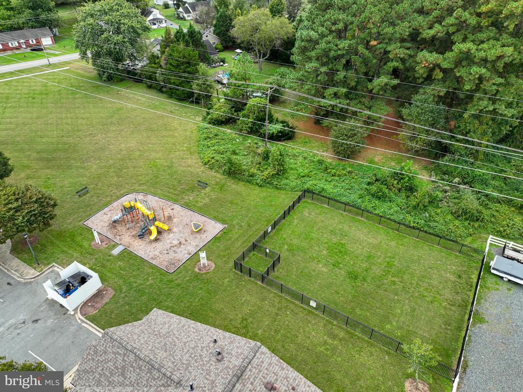 1706 Blue Heron Dr
