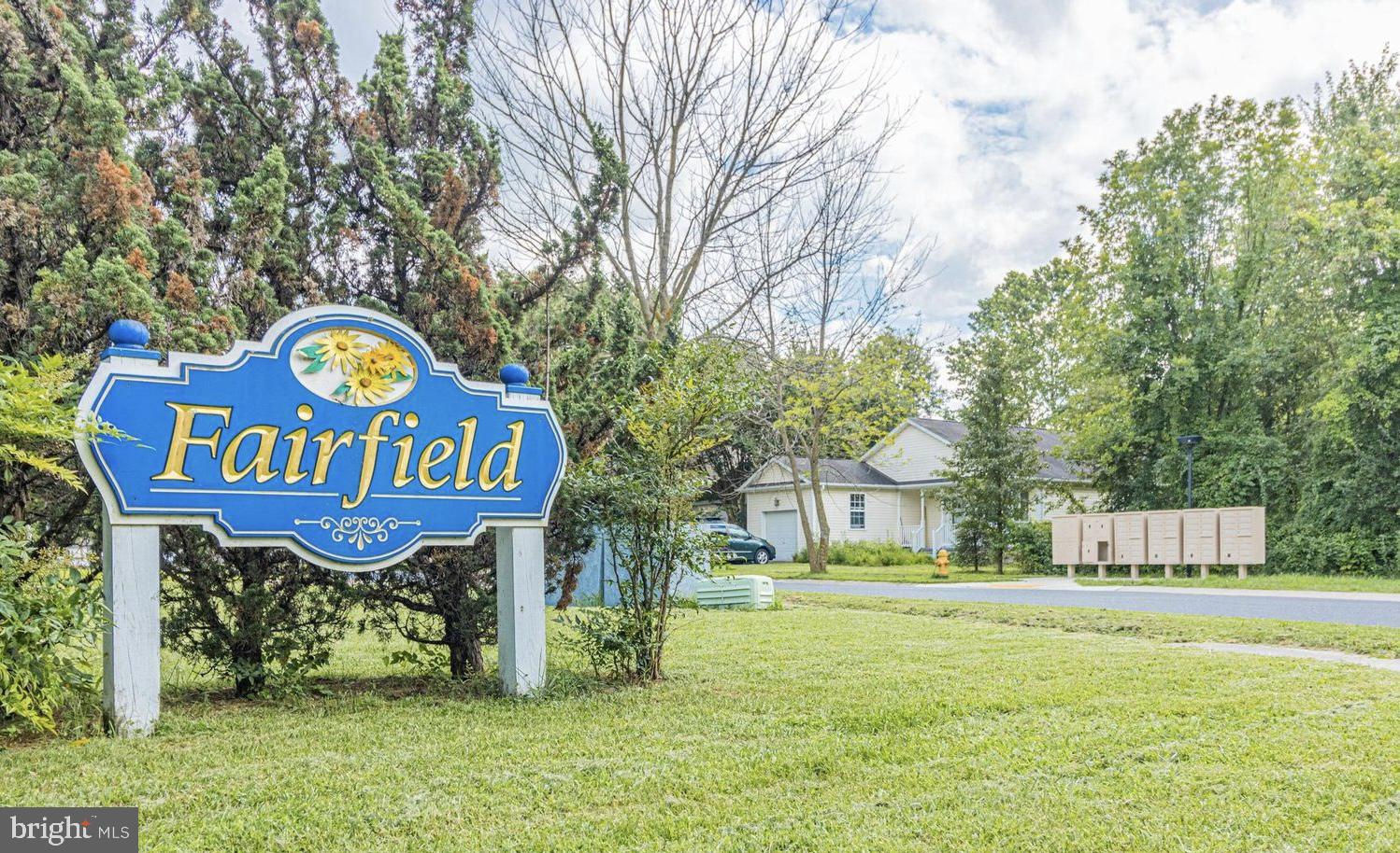 1306 Fairfield Ct