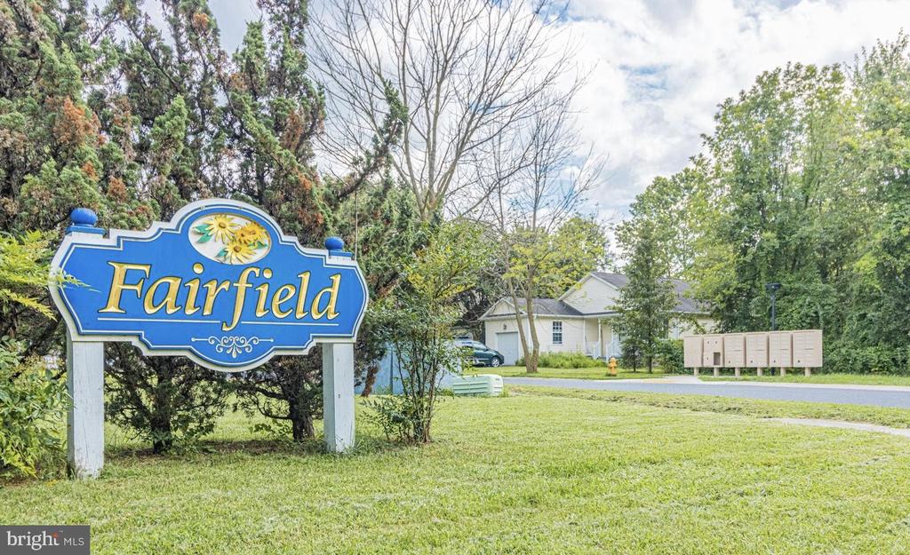 1306 Fairfield Ct