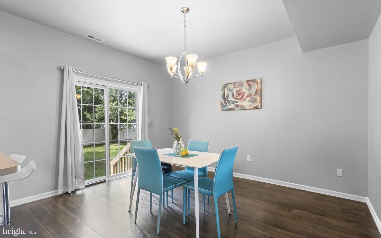 1306 Fairfield Ct