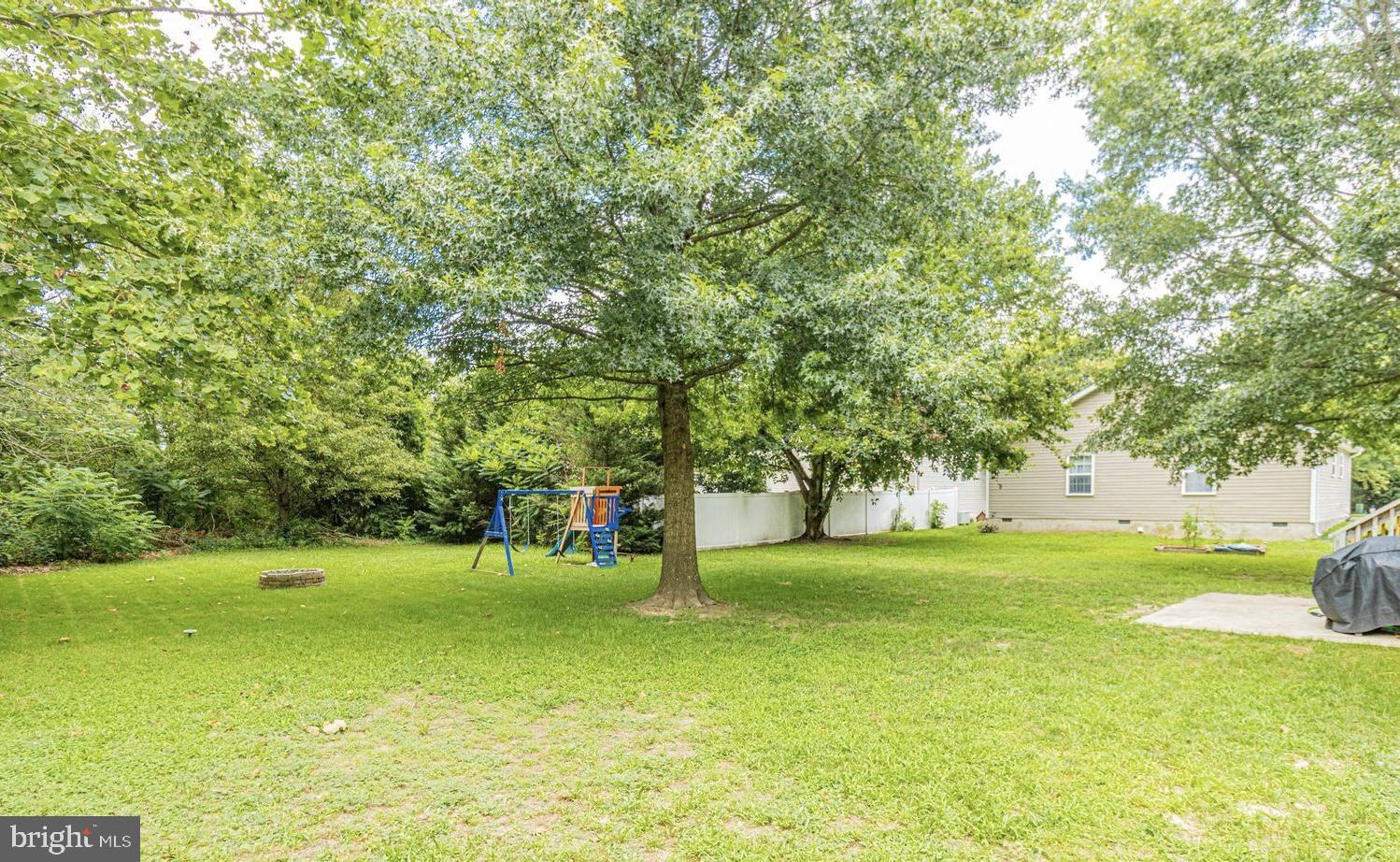 1306 Fairfield Ct