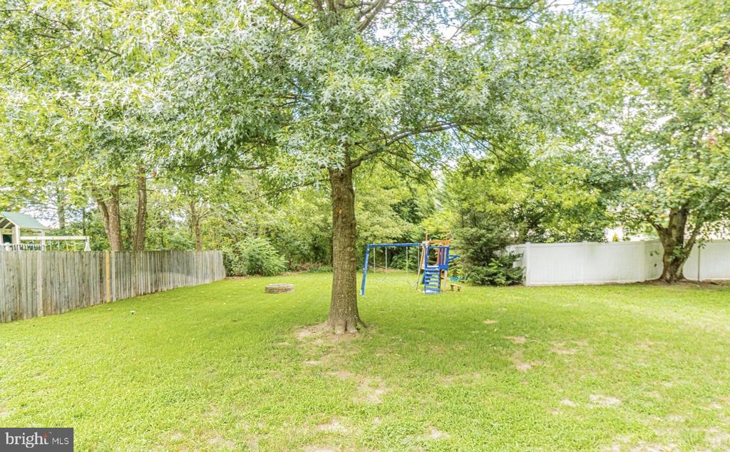 1306 Fairfield Ct