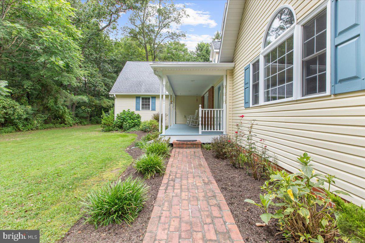 13869 Drapers Mill Rd