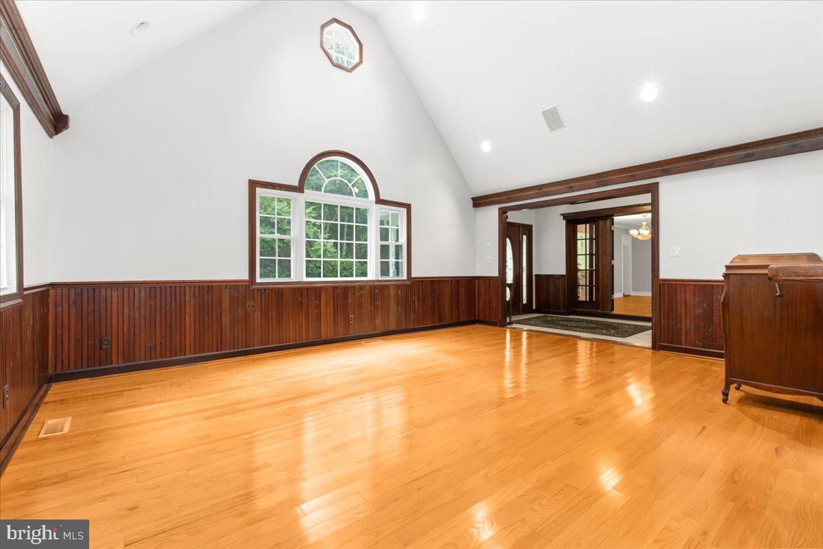 13869 Drapers Mill Rd