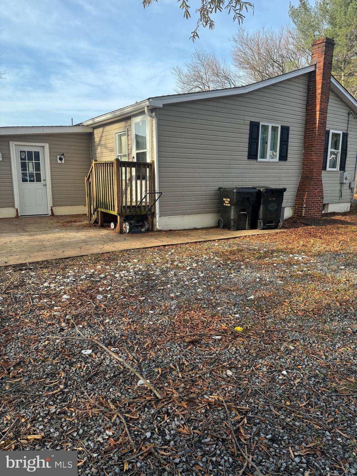 101 Vaughn Ave