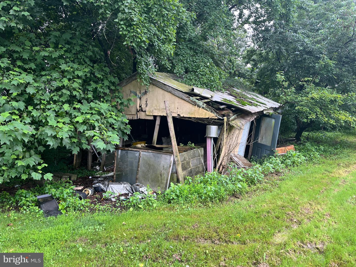 25035 Auction Rd
