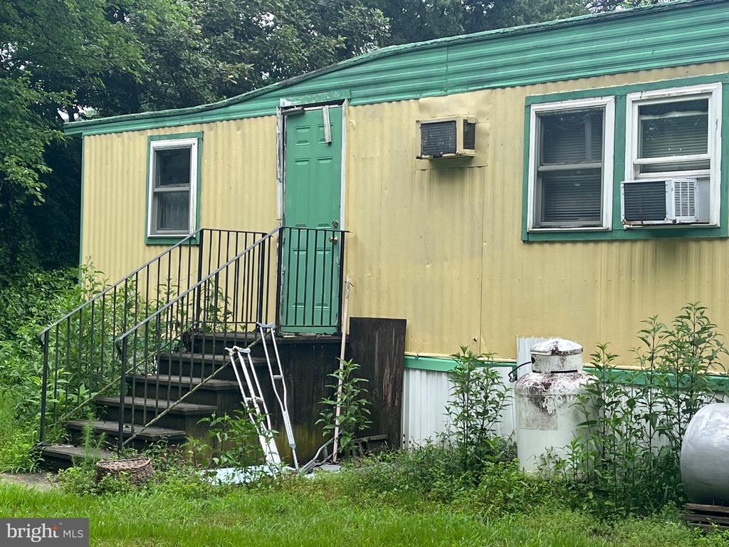 25035 Auction Rd