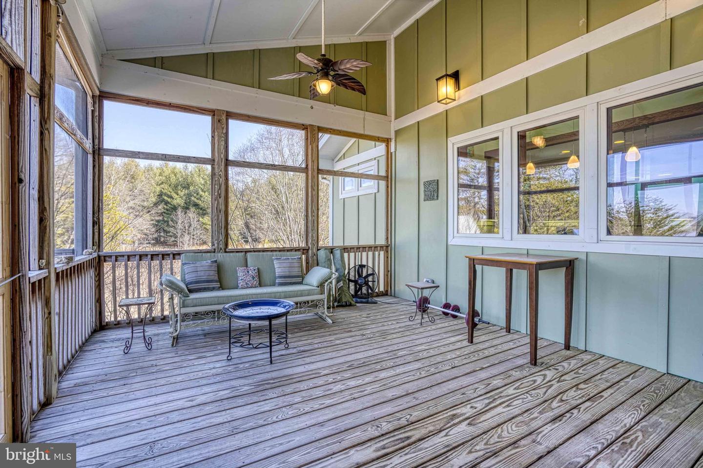 23556 Gilpin Point Rd