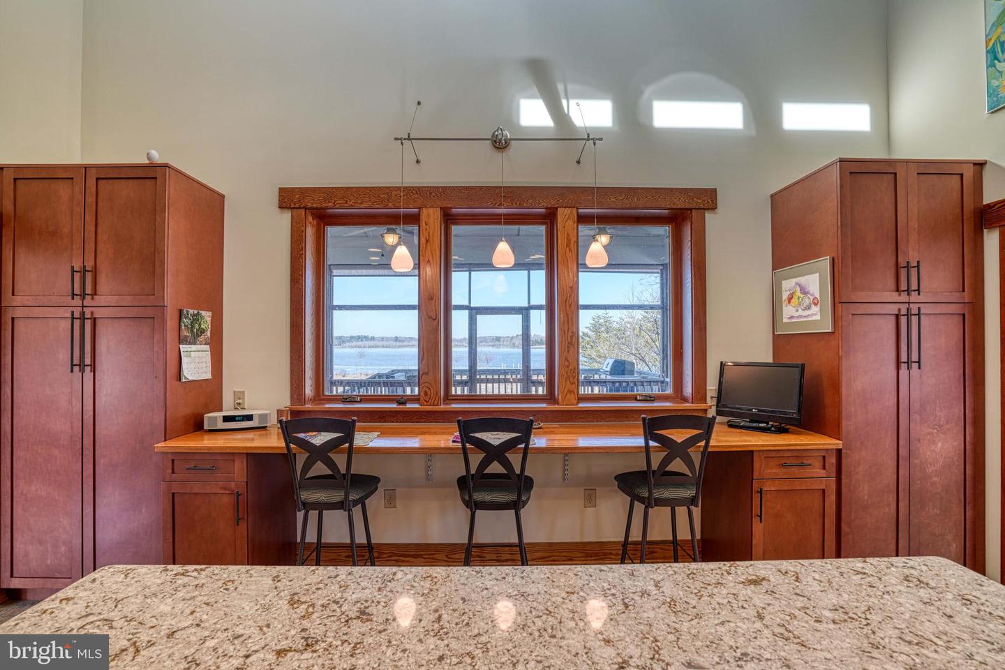 23556 Gilpin Point Rd