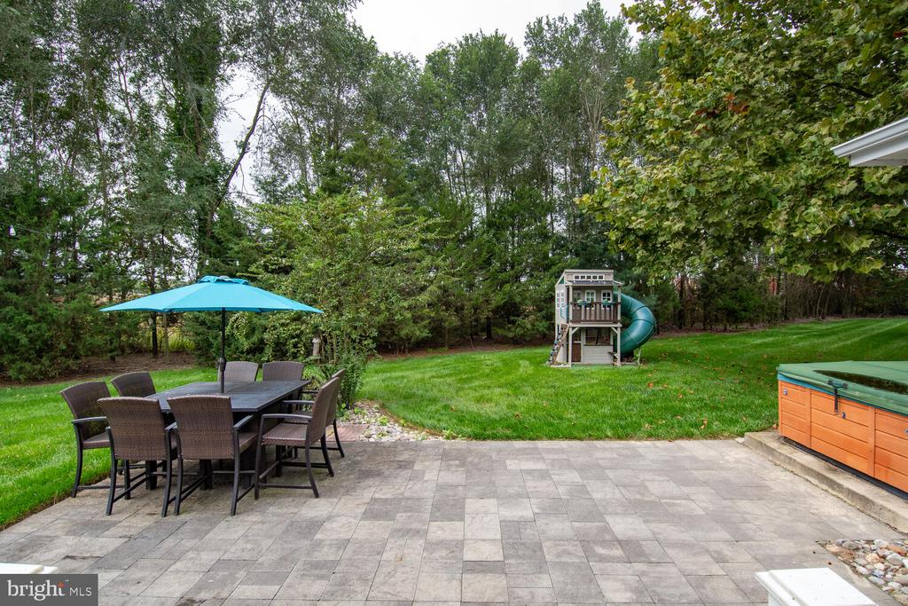 23126 Deer Run Ct