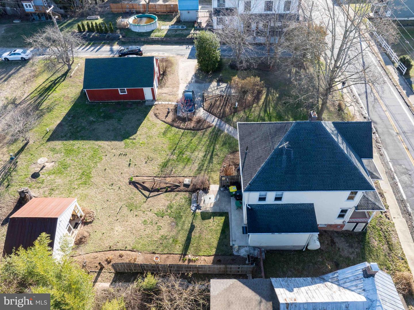 21954 Main St
