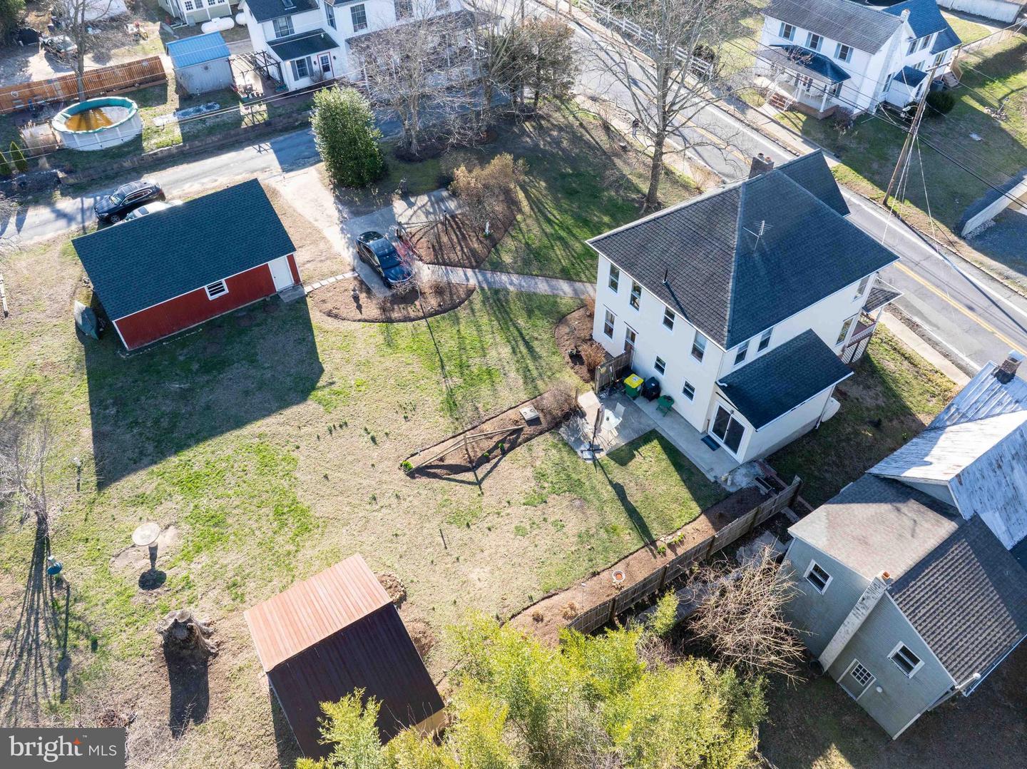 21954 Main St