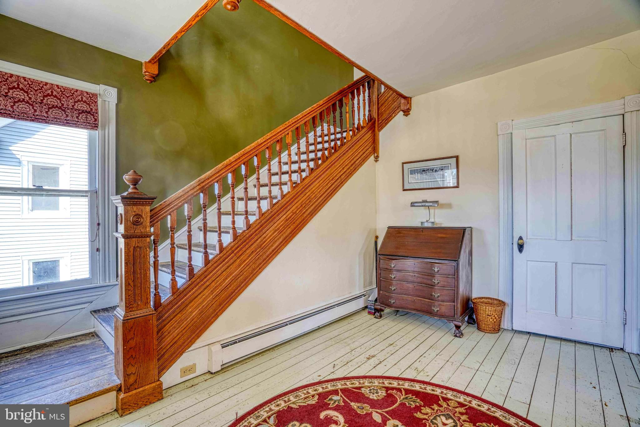 21954 Main St