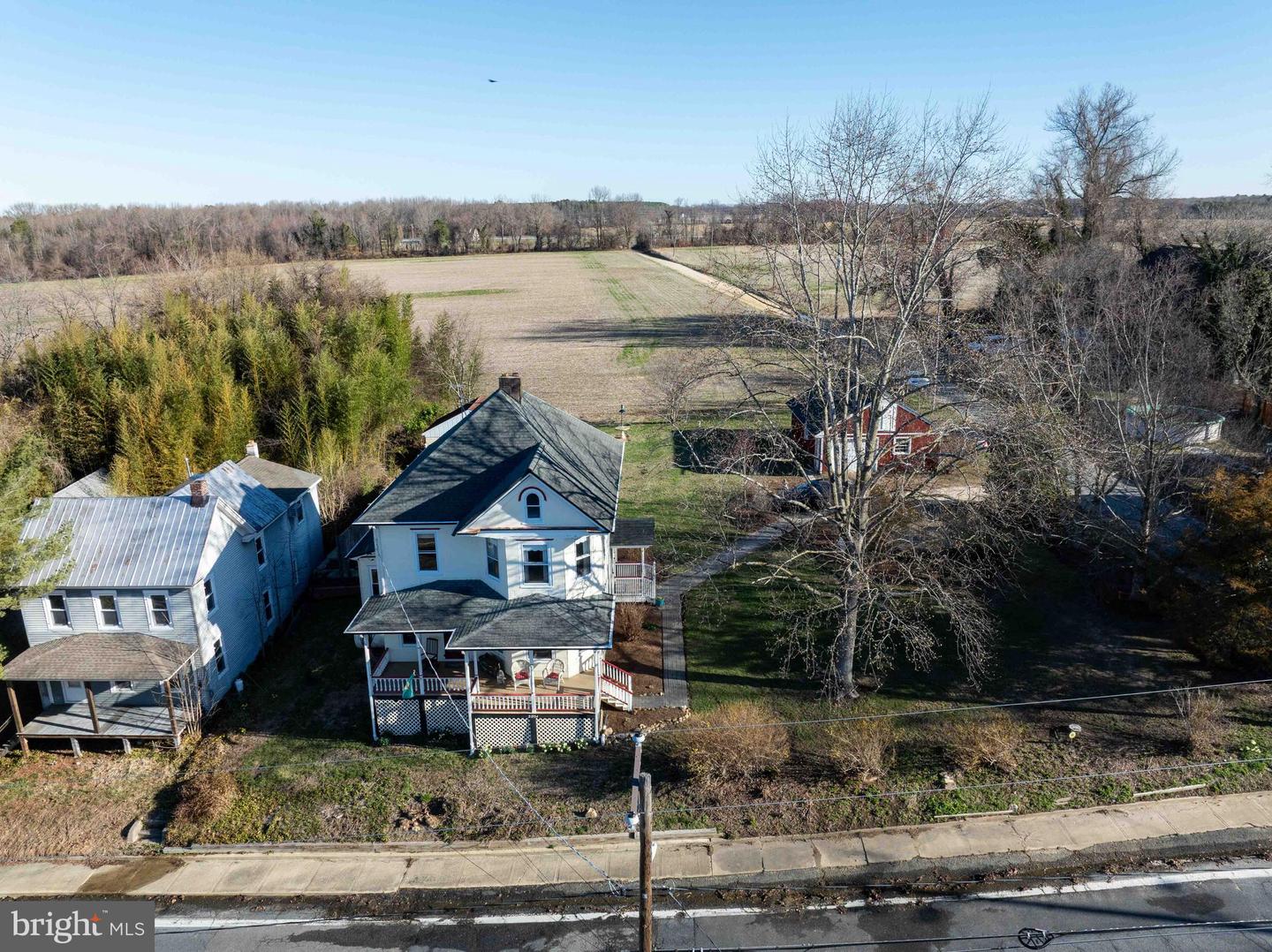 21954 Main St