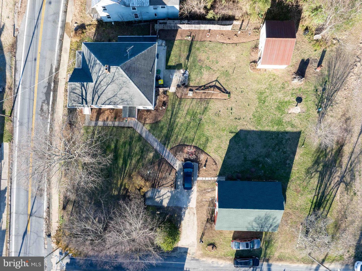21954 Main St