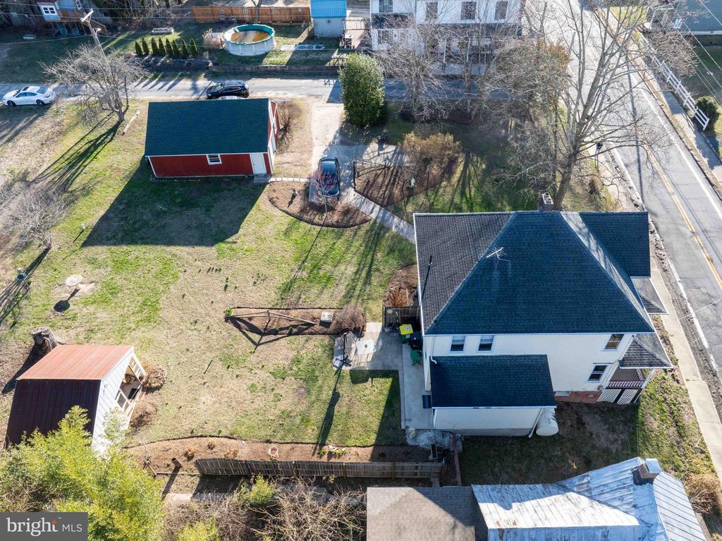 21954 Main St