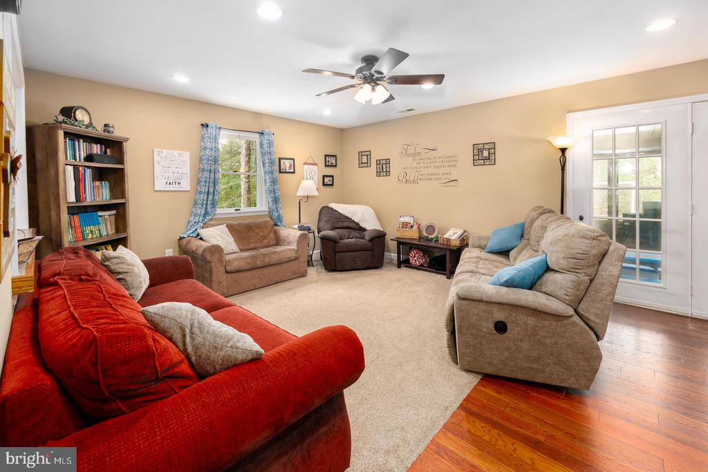25432 Piney Branch Ln