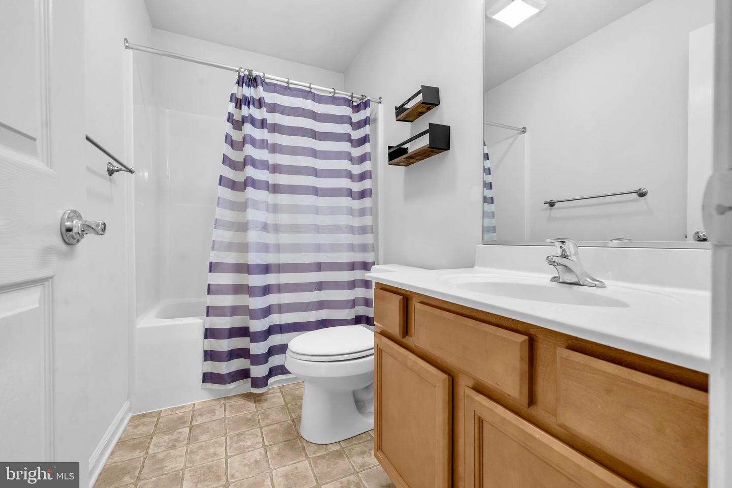 15 Ridgeway Dr