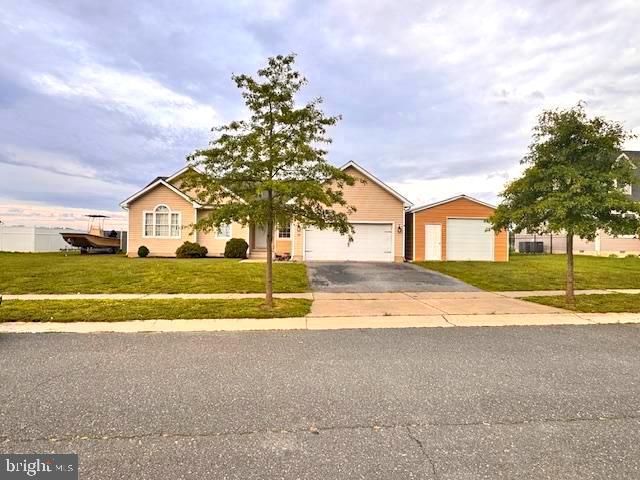 15 Ridgeway Dr