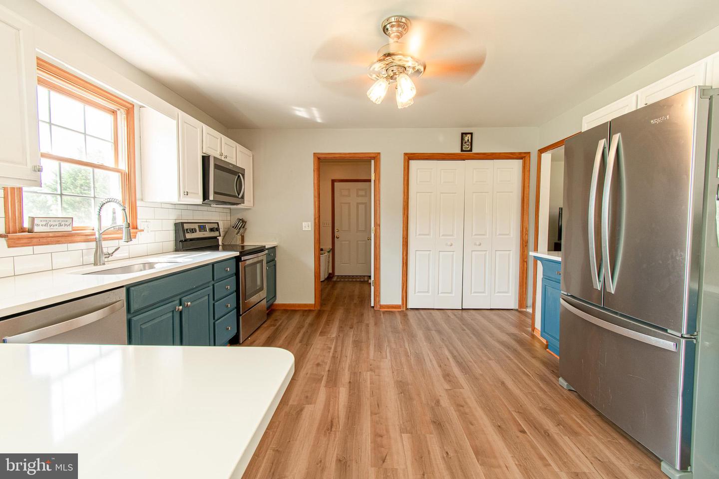 22408 Hog Creek Rd
