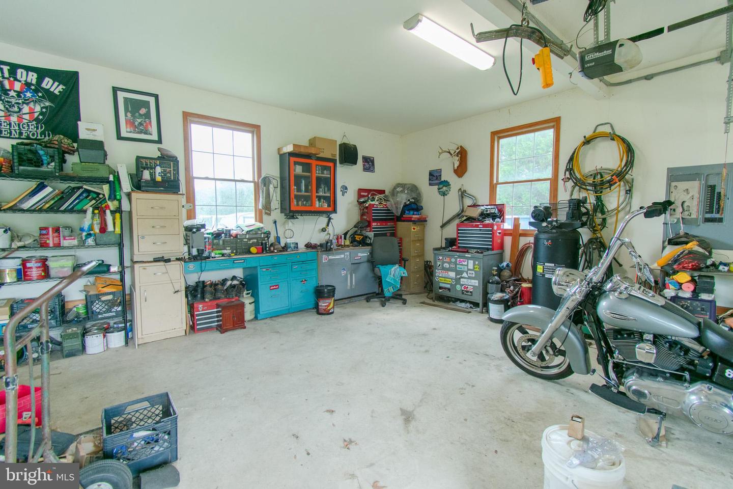 22408 Hog Creek Rd
