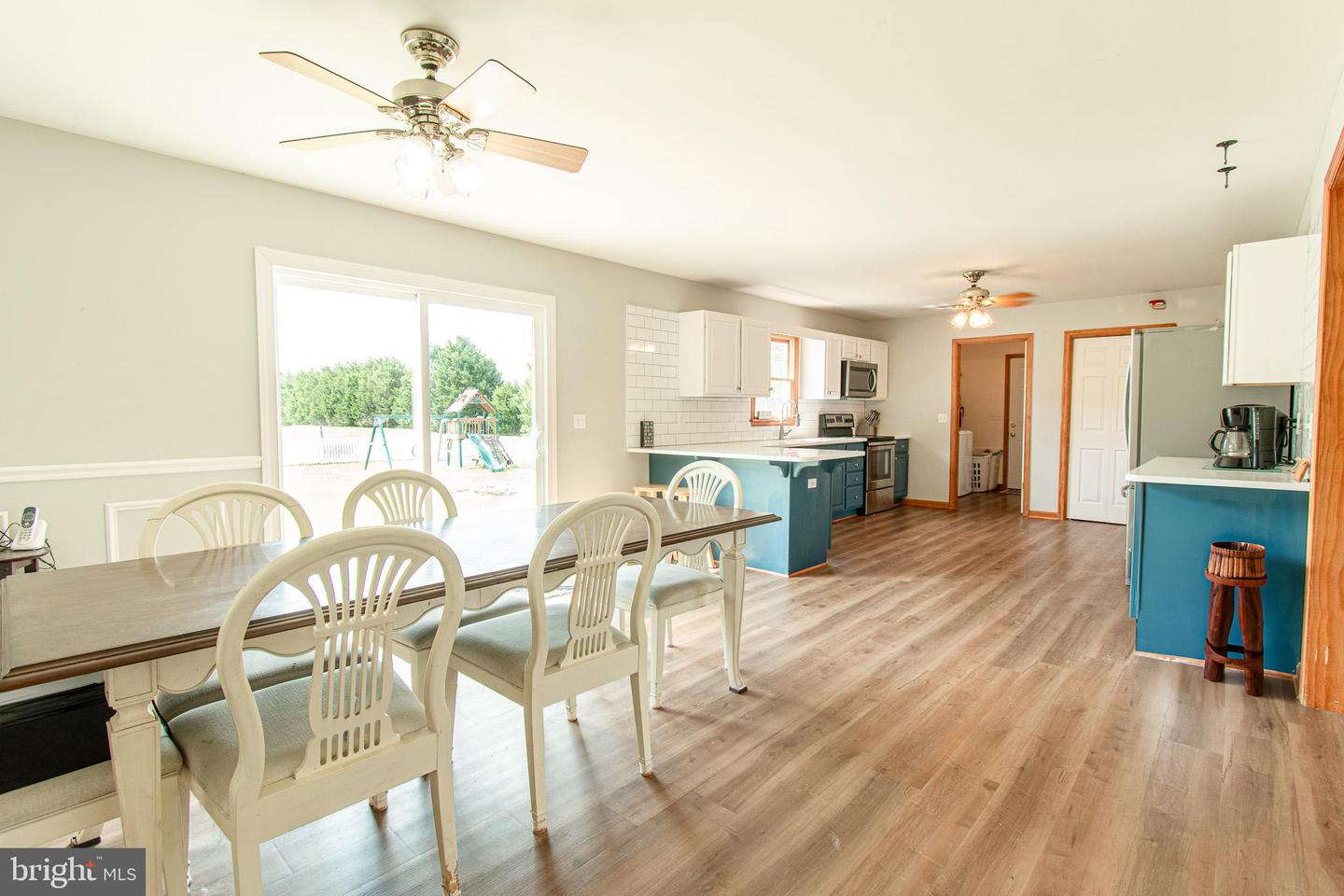 22408 Hog Creek Rd