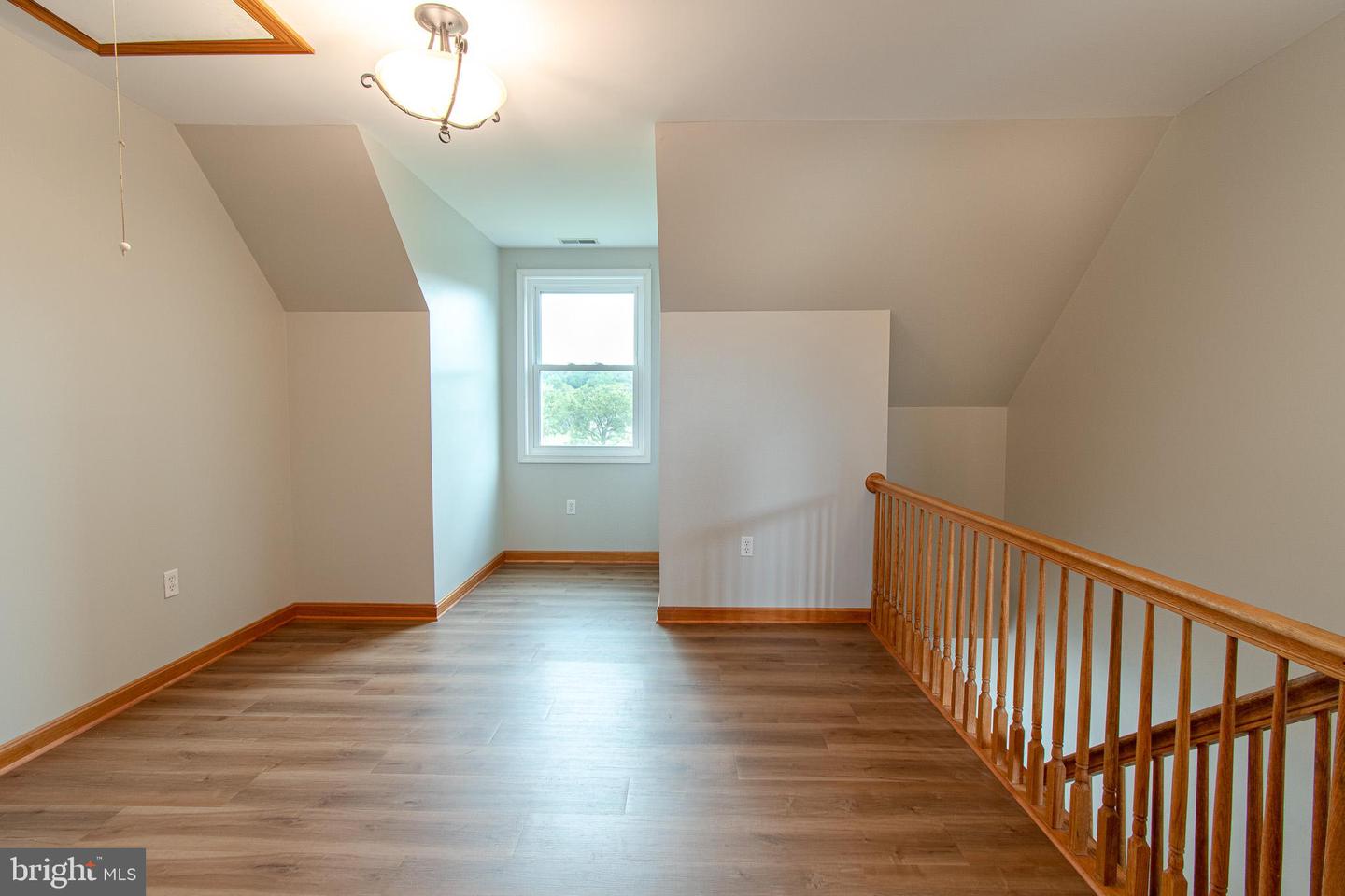 22408 Hog Creek Rd