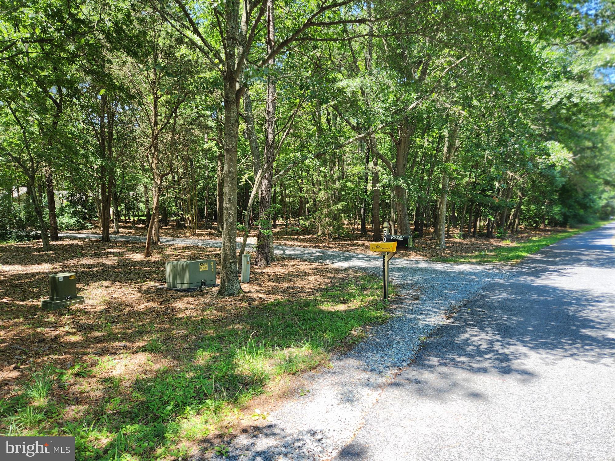 6074 Newton Rd