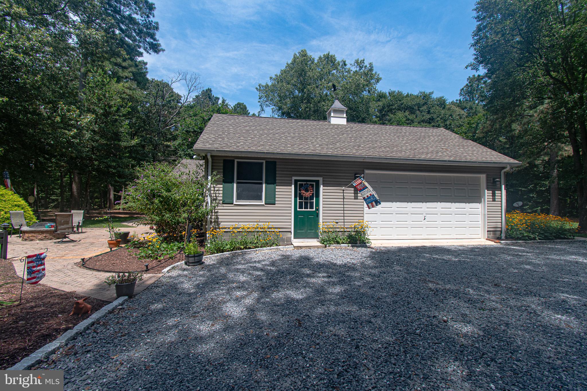 6074 Newton Rd