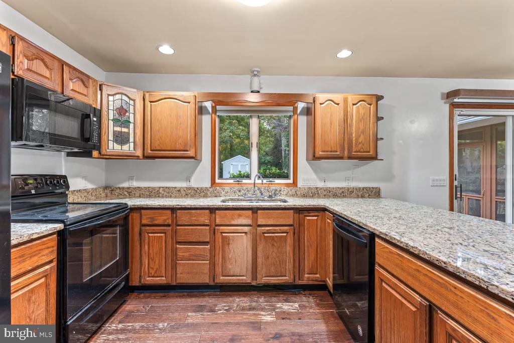 25291 Calvert Dr