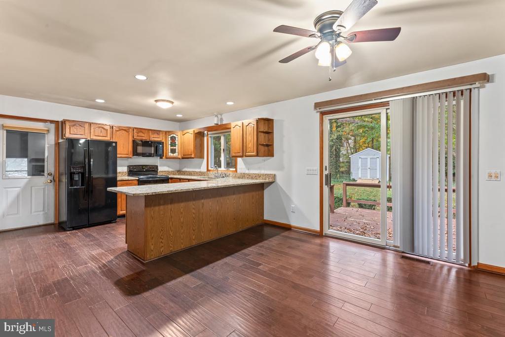 25291 Calvert Dr