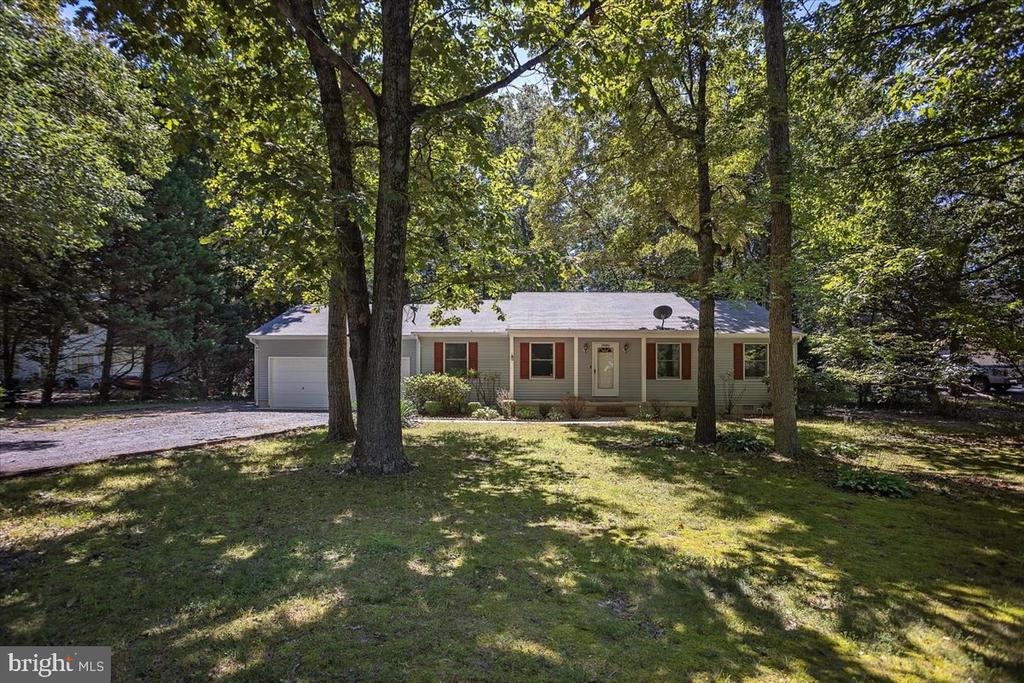 25291 Calvert Dr