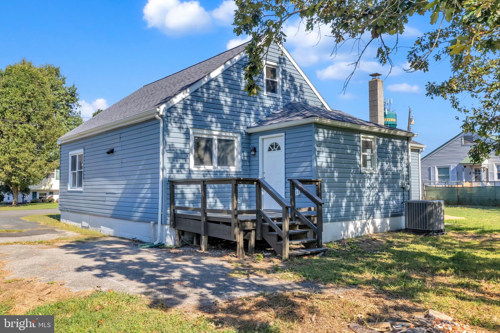 104 ROE STREET