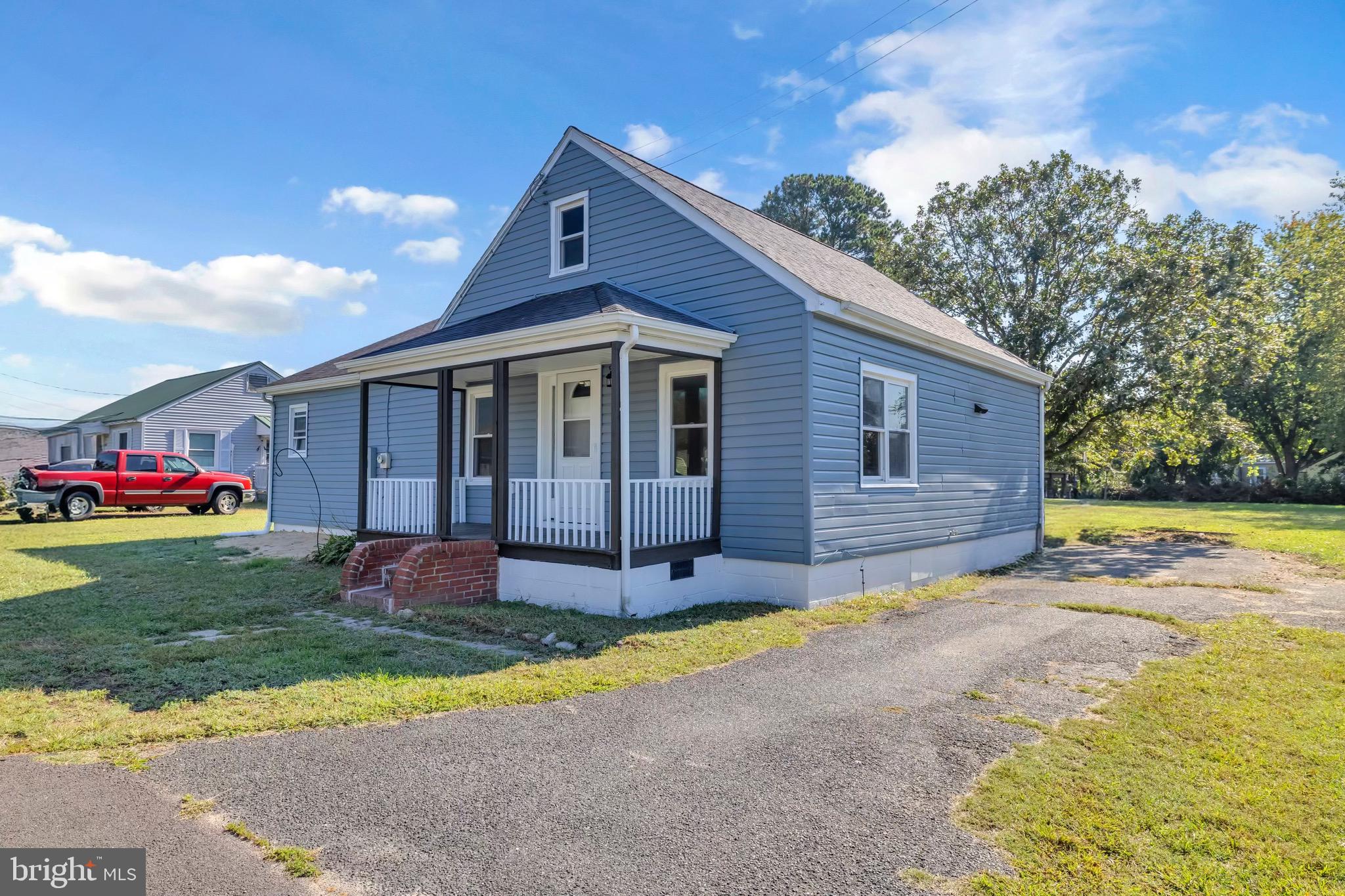 104 ROE STREET