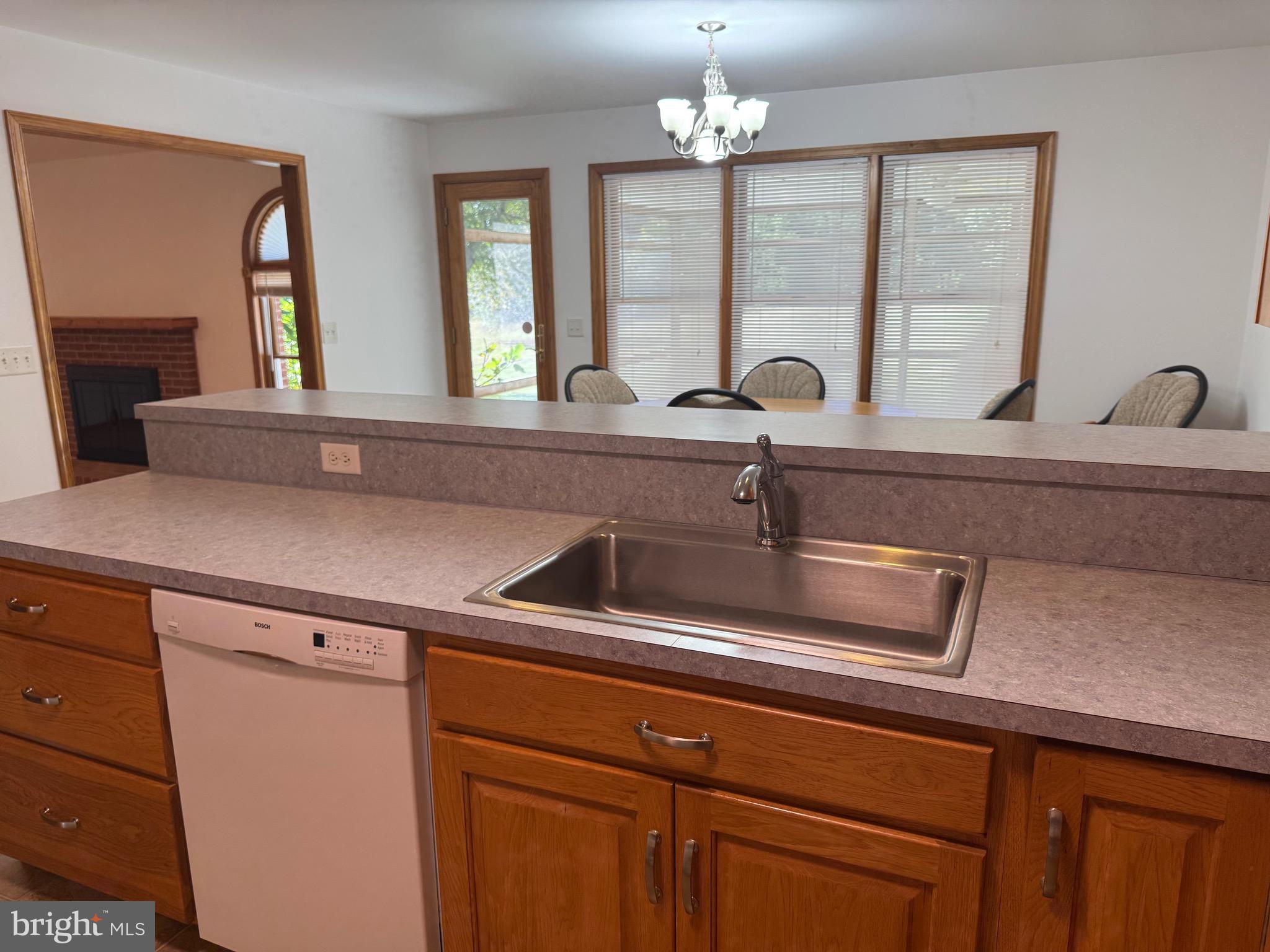 12618 KNIFE BOX ROAD