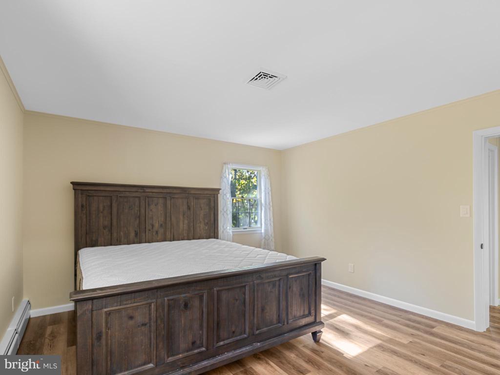 121 EDENTON LANE