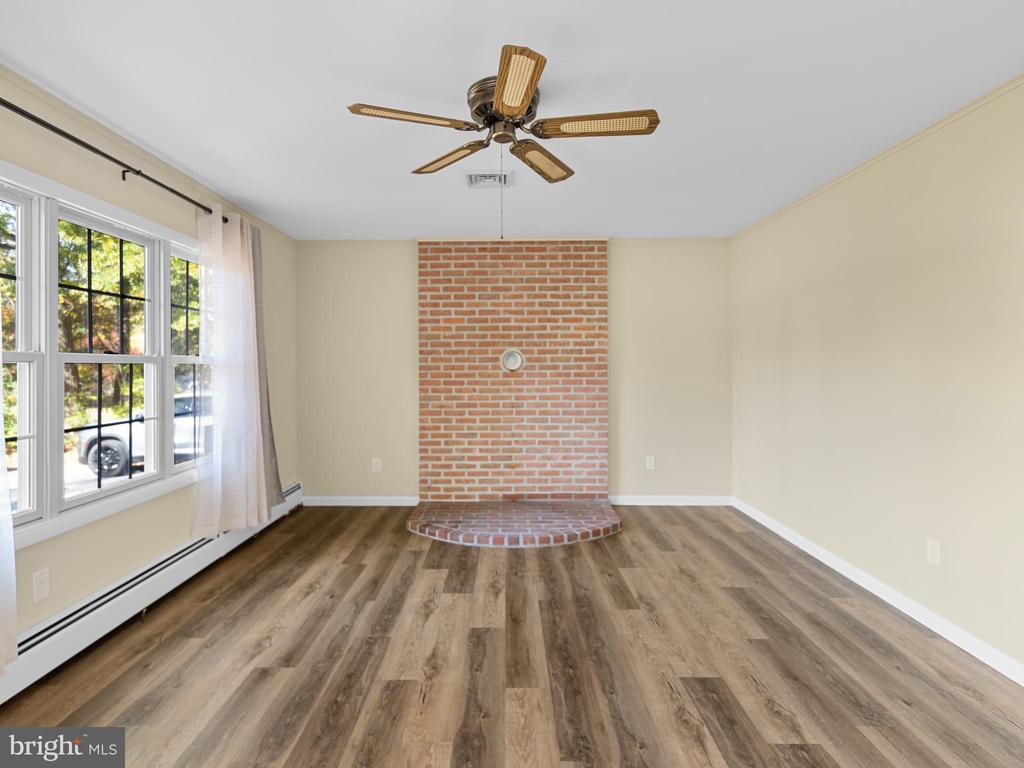 121 EDENTON LANE