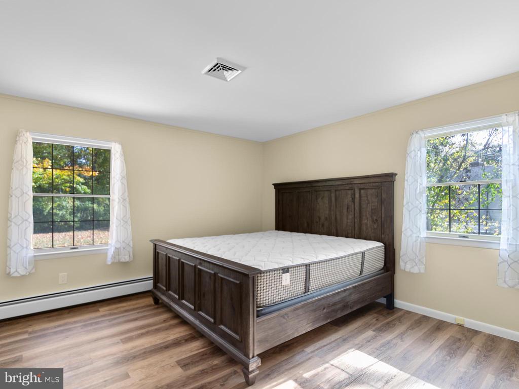 121 EDENTON LANE