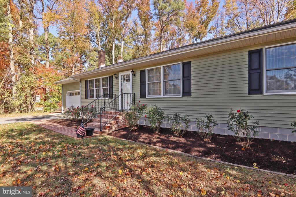 121 EDENTON LANE