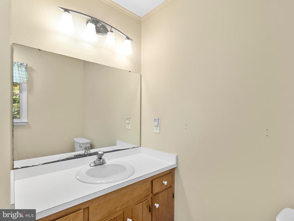 121 EDENTON LANE